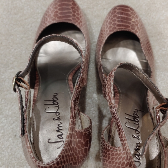 Sam & Libby brown snakeskin heels - Picture 9 of 10